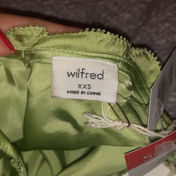 Wilfred green satin top - Picture 3 of 3